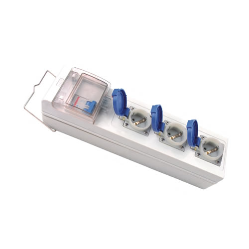 XG031C IP44 Waterproof 3-Way Schuko Extension Cord 16A with Circuit Breaker XG031C IP44 Waterproof 3-Way Schuko Extension Cord 16A with Circuit Breaker